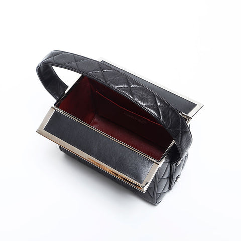 CHANEL No.4 1994-1999 Vanity Lambskin Matelasse Handbag black WS14921