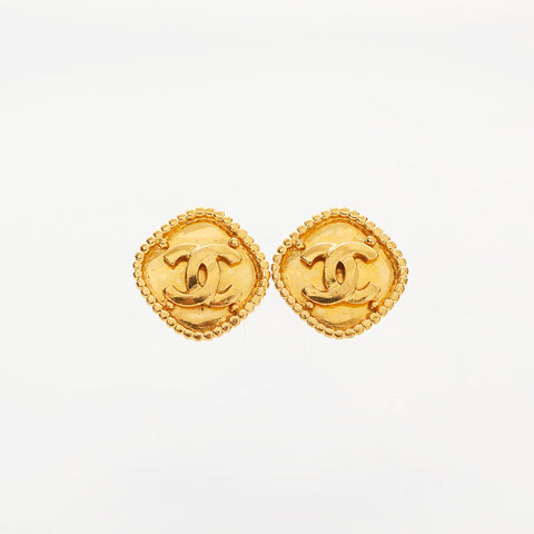 CHANEL 1996 COCO Mark Earring gold WS14954