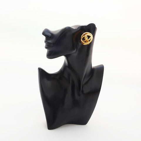 CHANEL 1993 COCO Mark Earring gold WS14957