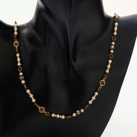 CHANEL 1970s pearl rhinestone Necklace gold WS14958