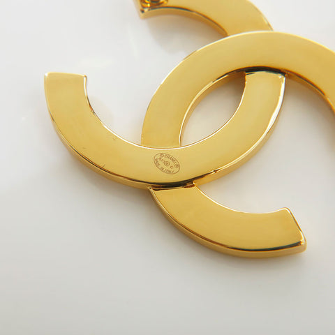 CHANEL 2023 White COCO Mark Brooch gold WS14960