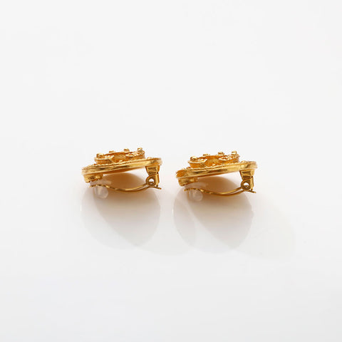 CHANEL 1994 COCO Mark Earring gold WS14966