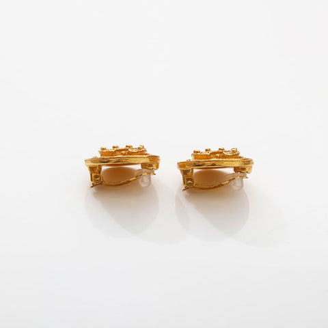 CHANEL 1994 COCO Mark Earring gold WS14966