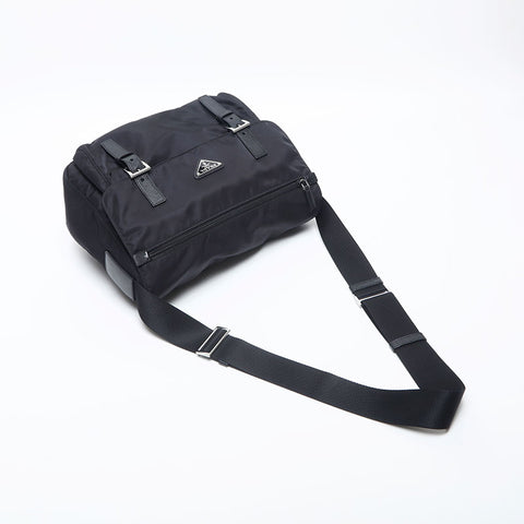 プラダ PRADA ナイロン ショルダーバッグ ブラック WS14988
