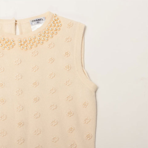 Chanel Coco Button Cashmere Knit Dress P40686K02963 Fake Pearl Dress Beige WS15142