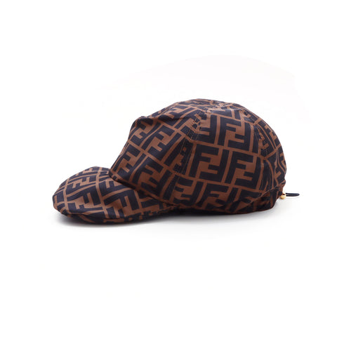 Fendi Zucca帽棕色WS1517