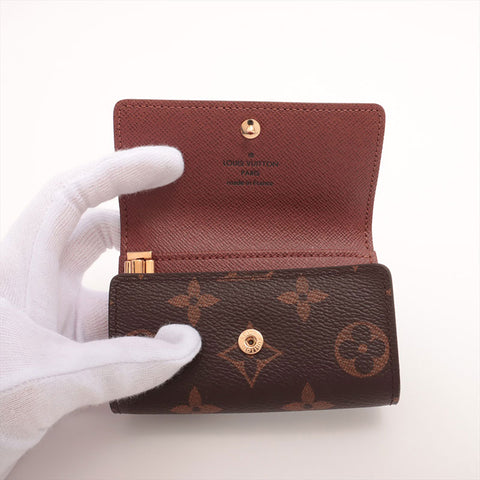 LOUIS VUITTON 2015 Monogram Multicles6 Key holder  Brown WS15315