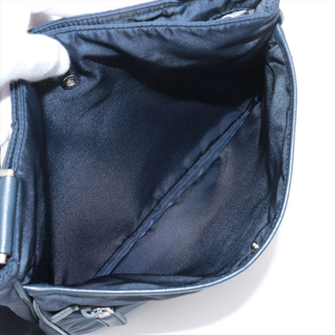 PRADA Nylon triangle logo Shoulder Bag Navy WS15345