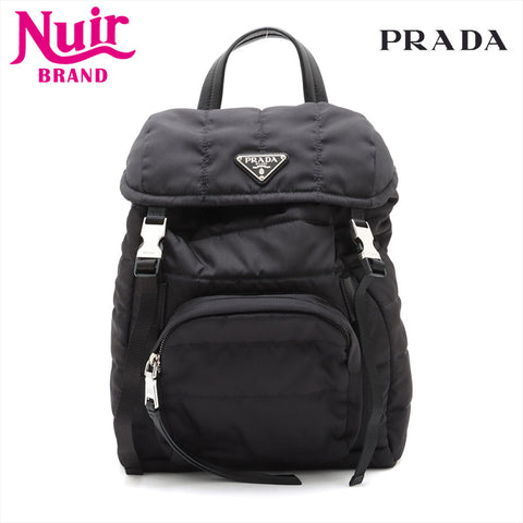 PRADA Nylon triangle logo Backpack Â· Daypack black WS15363