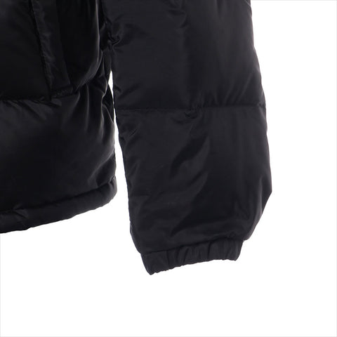 PRADA Size: 46 Triangle logo padded down 22 years Jacket black WS15414