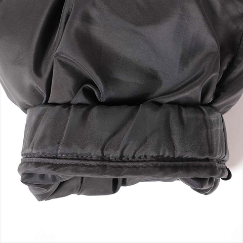 PRADA Size: 46 Triangle logo padded down 22 years Jacket black WS15414