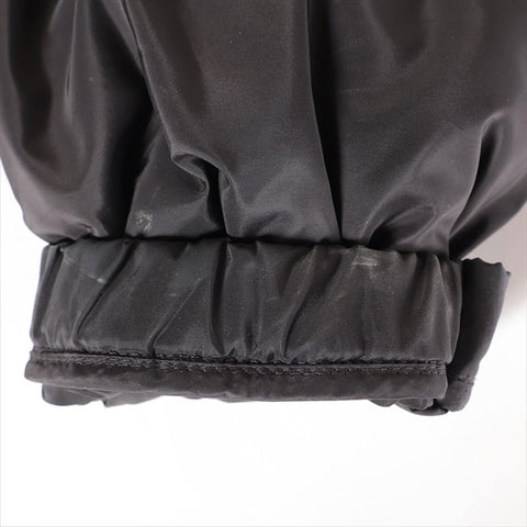 PRADA Size: 46 Triangle logo padded down 22 years Jacket black WS15414