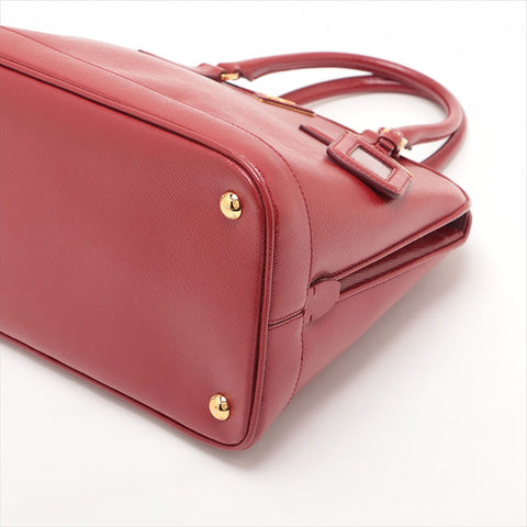 PRADA Patent leather Handbag Red WS15520