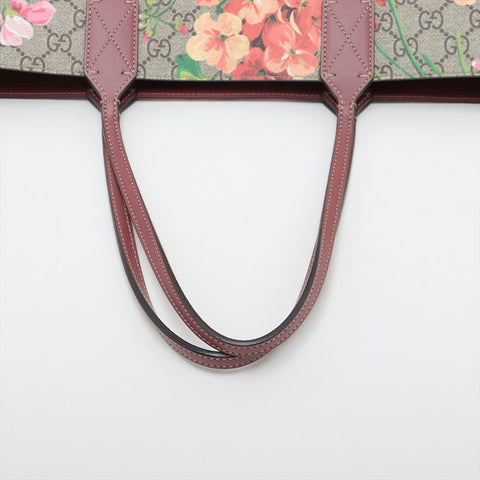 GUCCI Reversible GG Supreme Blossom Tote Bag pink WS15607