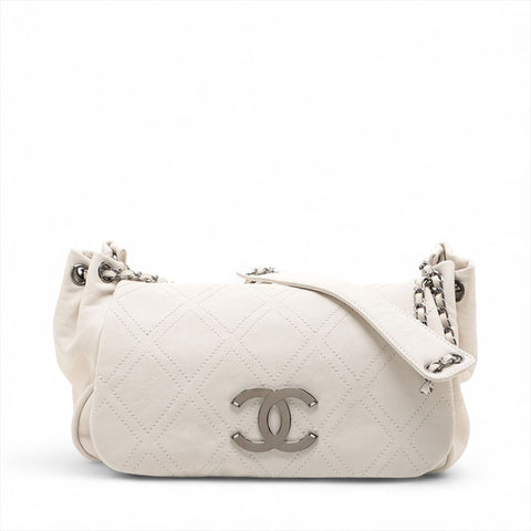 CHANEL No. 10 Wild Stitch Leather 2005-2006 Shoulder Bag white WS15624