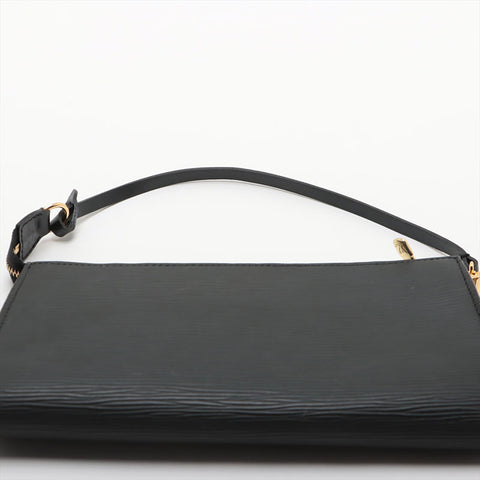 LOUIS VUITTON 2002 Epi Pochette Accessories Handbag black WS15682