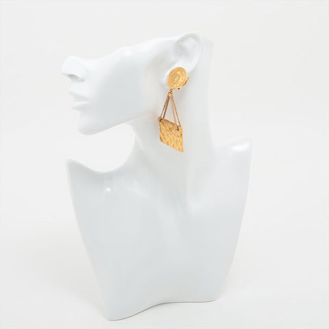 CHANEL 96P Matelasse Medallion Coin Rue Cambom Earring gold WS15729