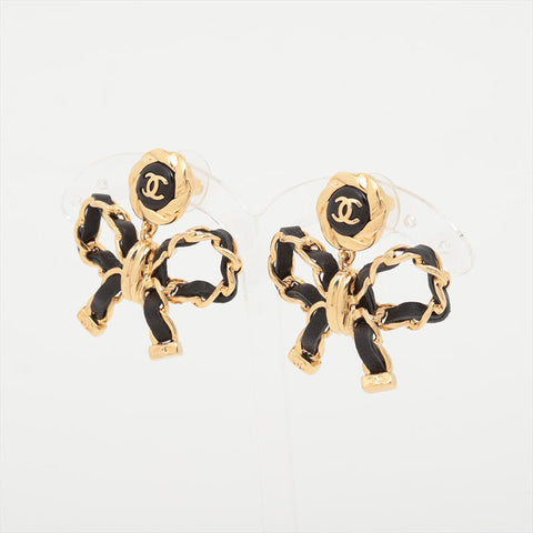 CHANEL Ribbon I22A 2022 Pierce gold WS15752