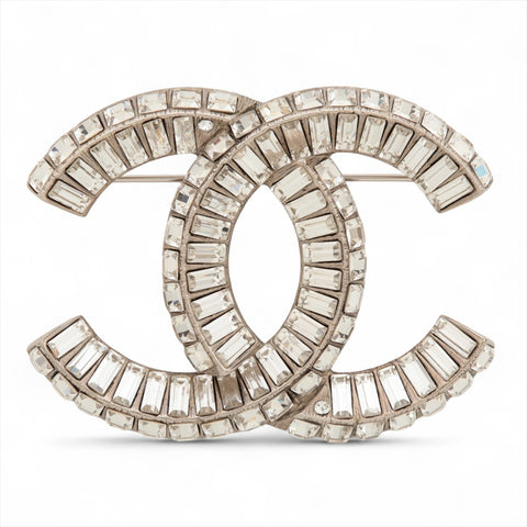 CHANEL A16B COCO Mark 2016 Rhinestone Brooch Silver WS16036