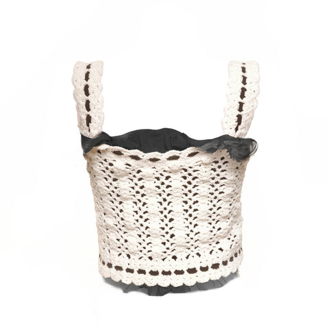 CHANEL Sleeveless knit with lace and COCO Mark buttons Tank top white WS16104