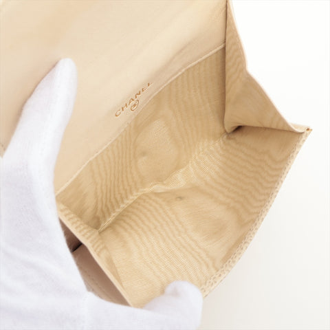 CHANEL No. 7 2002-2003 Caviar Skin COCO Mark Tri-fold wallet white WS16332