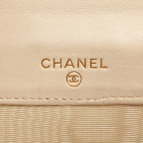 CHANEL No. 7 2002-2003 Caviar Skin COCO Mark Tri-fold wallet white WS16332