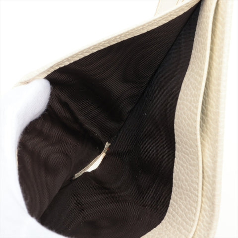 GUCCI Interlocking G Leather Tri-fold wallet white WS16333