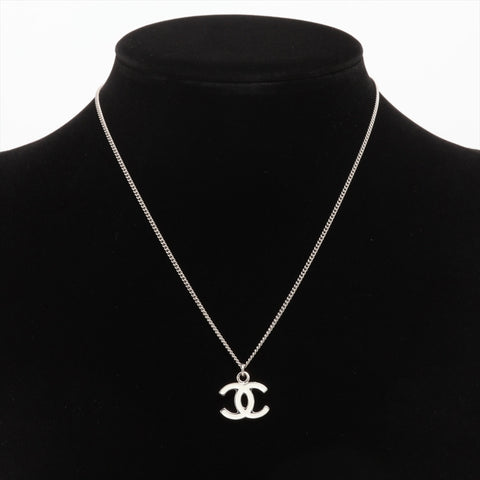 CHANEL 07V 2007 COCO Mark White Necklace Silver WS16358