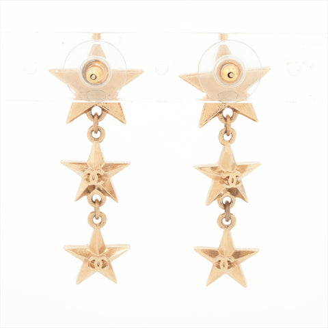 CHANEL A17C 2017 Star COCO Mark Drop Pierce gold WS16365
