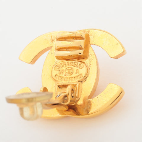 CHANEL 97A 1997 COCO Mark Earring gold WS16369