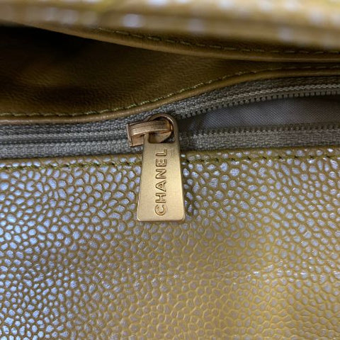 Chanel Chanel 2000 Matelasse连锁肩袋米色WS1658