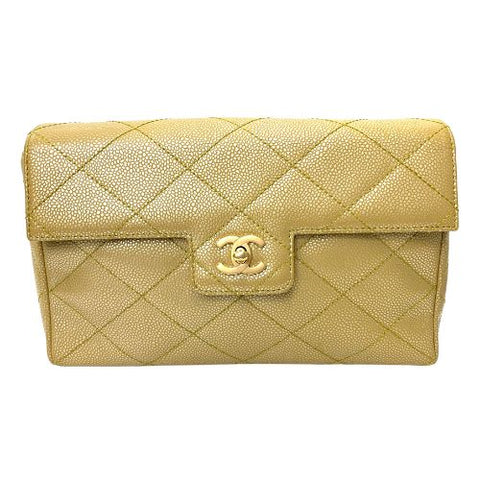 Chanel Chanel 2000 Matelasse连锁肩袋米色WS1658