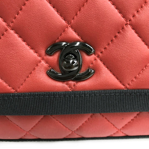 Chanel Coco Mark Matelasse 2015-2016 Umhängetaschen Lambskin rot x Schwarz WS1808