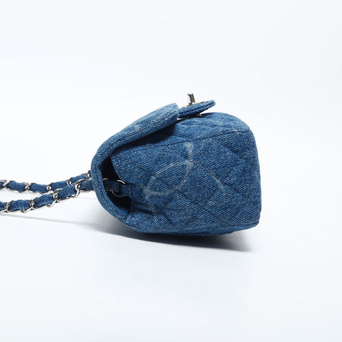 CHANEL 30s 2020-2021 Denim Mini Matelasse Shoulder Bag blue WS20046
