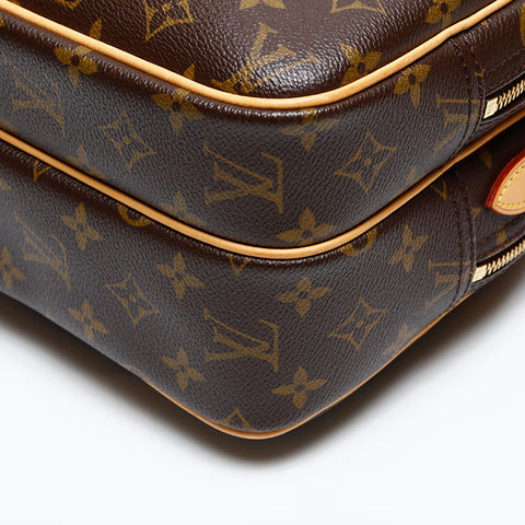 LOUIS VUITTON 2005 Monogram Reporter PM Shoulder Bag Brown WS20083