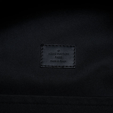 LOUIS VUITTON Aerogram Takeoff Backpack Â· Daypack black WS20084