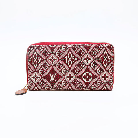 LOUIS VUITTON 2020 Monogram 1854 Jacquard Zippy Purse Red WS20093