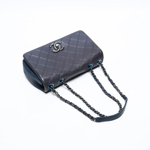 CHANEL 18th Leather Flap Gunmetal Chain 2013-2015 Shoulder Bag Navy WS20125