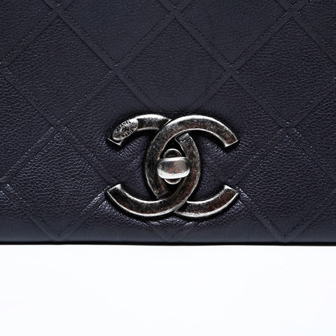 CHANEL 18th Leather Flap Gunmetal Chain 2013-2015 Shoulder Bag Navy WS20125