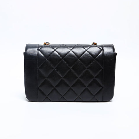 CHANEL No. 3 1994-1996 Diana Matelasse Lambskin Shoulder Bag black WS20185