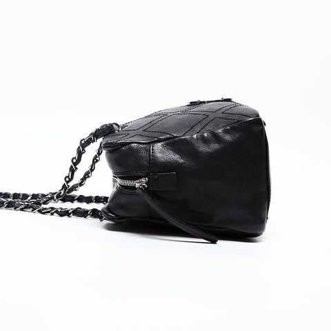 CHANEL No. 11 Wild Stitch Leather 2006-2008 Shoulder Bag black WS20212