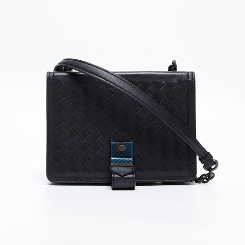 BOTTEGAVENETA INTRECCIATO Shoulder Bag black WS20217