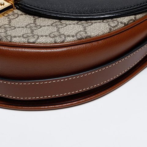 GUCCI GG supreme flap Shoulder Bag beige WS20220