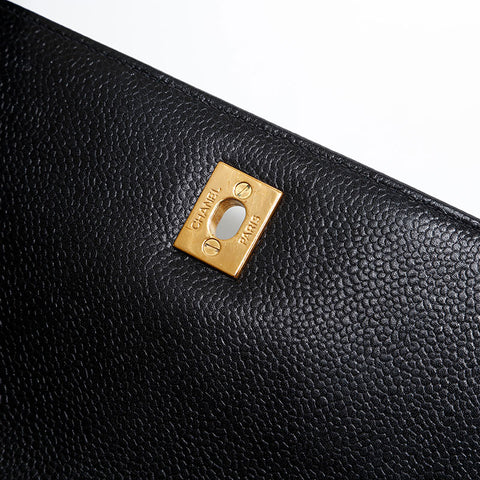 CHANEL No. 4 1996-1997 Caviar Skin Turnlock Matelasse COCO Mark Shoulder Bag black WS20322