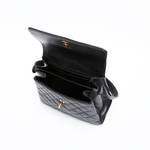 CHANEL No. 4 1996-1997 Caviar Skin Turnlock Matelasse COCO Mark Shoulder Bag black WS20322