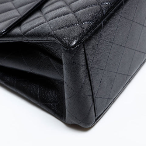 CHANEL No. 4 1996-1997 Caviar Skin Turnlock Matelasse COCO Mark Shoulder Bag black WS20322