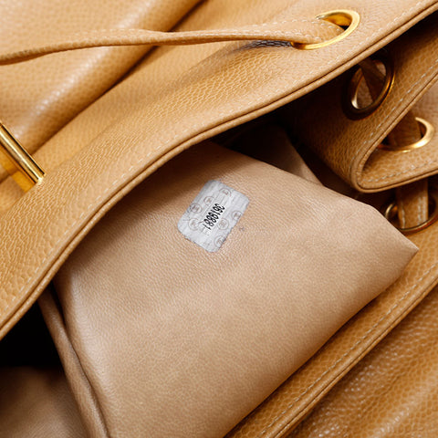 CHANEL No. 3 1994-1996 Caviar Skin Turnlock COCO Mark Backpack Â· Daypack beige WS20323
