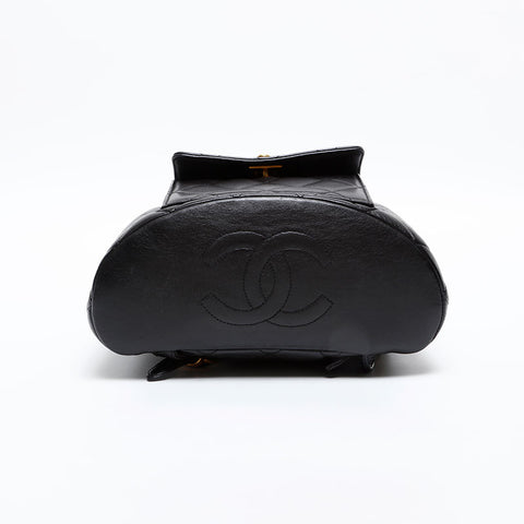 CHANEL No. 2 Lambskin Matelasse 1991-1994 Turnlock COCO Mark Backpack Â· Daypack black WS20324