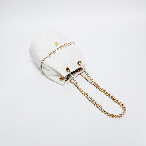 CHANEL 2025 Cruise Bucket Bag in Leather Chain Shoulder Bag white WS20352