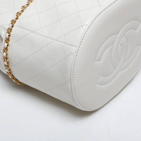 CHANEL 2025 Cruise Bucket Bag in Leather Chain Shoulder Bag white WS20352